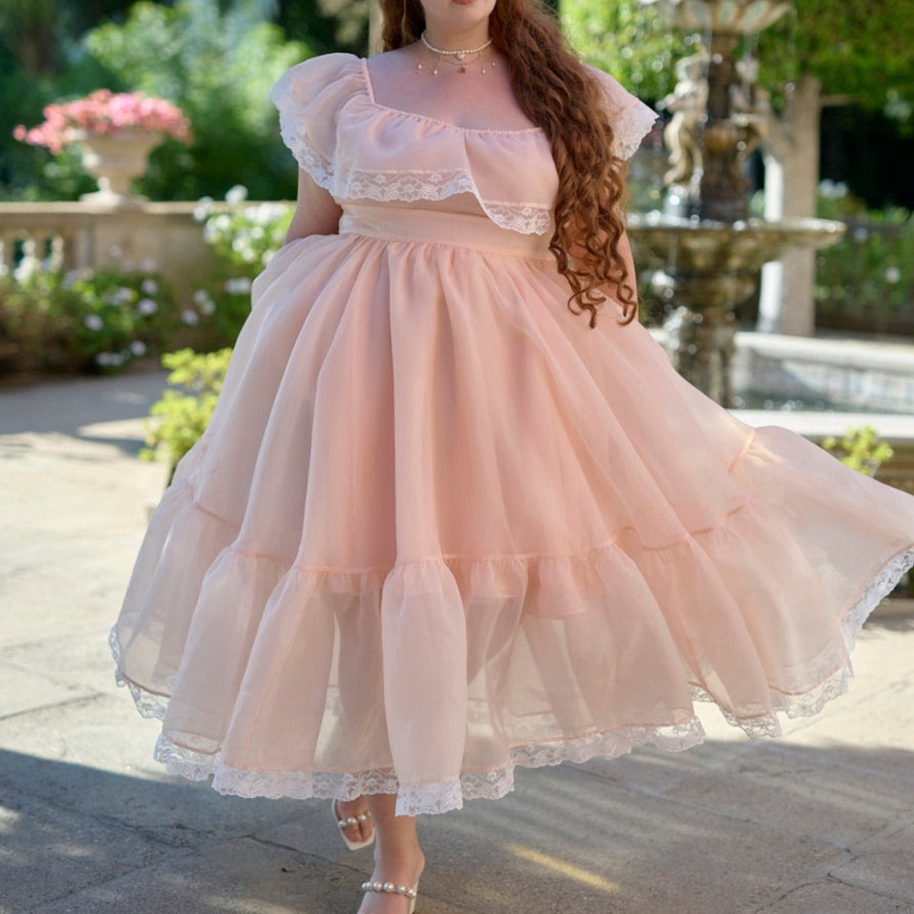 BNWT Selkie pumpkin froth romance novella size XXS